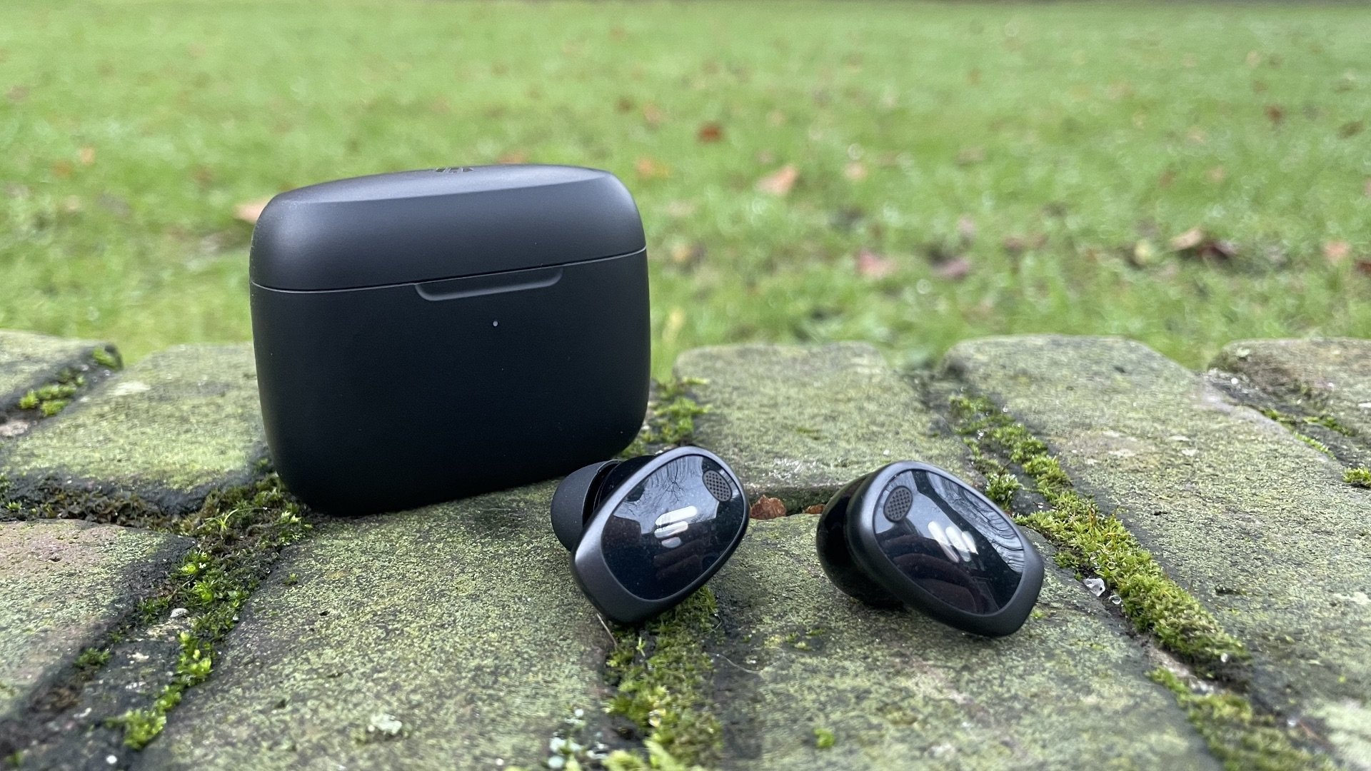 Edifier NeoDots review: Battery beasts with strong ANC and sound
